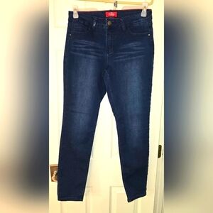 Royalty tapered jeans (women)